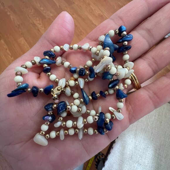 Vintage Blue & White Shell Bead Necklace Gold Tone Spacer Beads 15.5g 24” - Picture 2 of 10